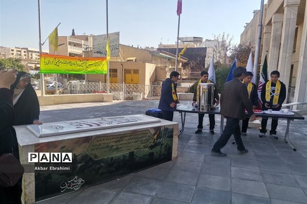 برپایی موکب زهرایی فرزندان حاج قاسم سازمان دانش‌آموزی فارس