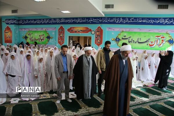 جشن تکلیف دانش‌آموزی در قرچک