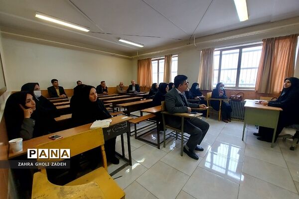 کارگروه توانمندسازی مدیران منطقه کهریزک