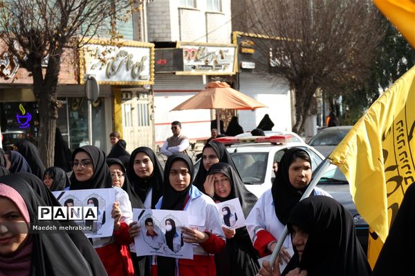 راهپیمایی مردم شهرستان قرچک علیه حادثه جنایت‌بار تروریستی کرمان