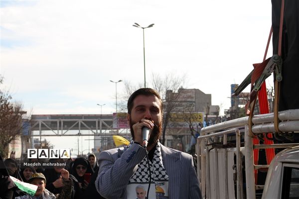 راهپیمایی مردم شهرستان قرچک علیه حادثه جنایت‌بار تروریستی کرمان