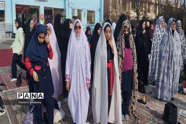 اجرای طرح مدرسه، پایگاه مسجد محله در مدرسه پنجم مهر مشهد