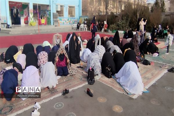 اجرای طرح مدرسه، پایگاه مسجد محله در مدرسه پنجم مهر مشهد