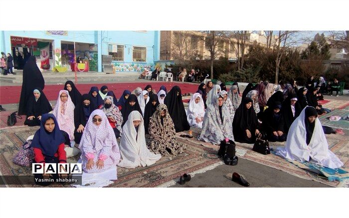 طرح مدرسه، پایگاه محله برای اولین بار در مشهد
