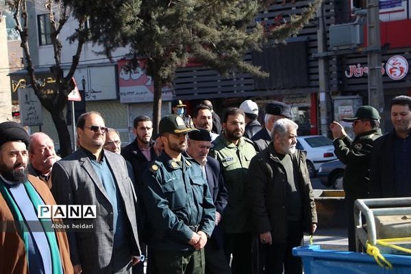 راهپیمایی مردم رودهن در محکومیت جنایت تروریستی گلزار شهدای کرمان