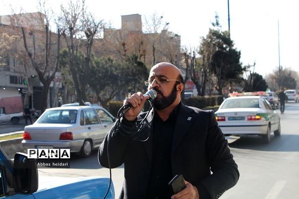 راهپیمایی مردم رودهن در محکومیت جنایت تروریستی گلزار شهدای کرمان