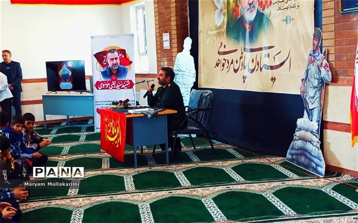 بزرگداشت شهید سلیمانی در مدرسه دماوند/فیلم