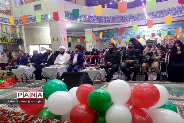 تقدیر و یادبود از خانواده های شهید در مسجد سرچشمه شهرستان پیشوا