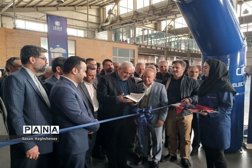 بازدید وزیر صنعت،معدن و تجارت از واحدهای صنعتی اسلامشهر