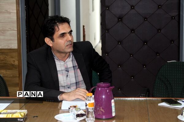 نشست مشترک معاون پرورشی و فرهنگی اداره کل آموزش و پرورش استان بوشهر با تیم بازرسی ستاد مبارزه با مواد مخدر کشور