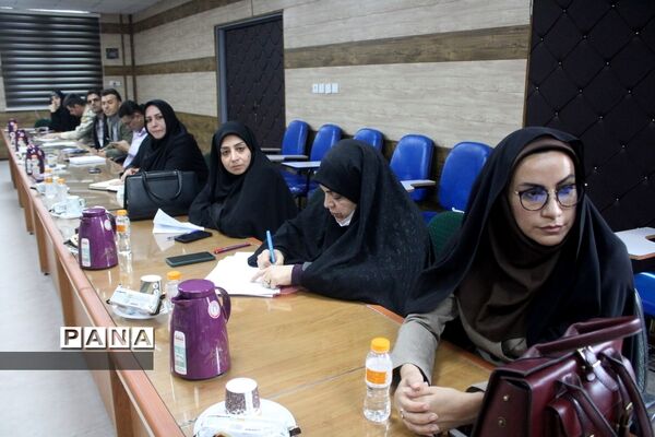 نشست مشترک معاون پرورشی و فرهنگی اداره کل آموزش و پرورش استان بوشهر با تیم بازرسی ستاد مبارزه با مواد مخدر کشور