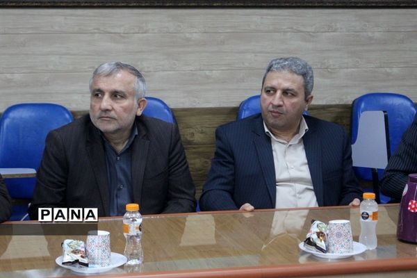 نشست مشترک معاون پرورشی و فرهنگی اداره کل آموزش و پرورش استان بوشهر با تیم بازرسی ستاد مبارزه با مواد مخدر کشور