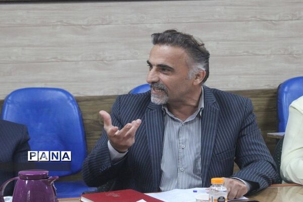 نشست مشترک معاون پرورشی و فرهنگی اداره کل آموزش و پرورش استان بوشهر با تیم بازرسی ستاد مبارزه با مواد مخدر کشور