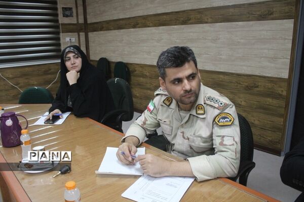 نشست مشترک معاون پرورشی و فرهنگی اداره کل آموزش و پرورش استان بوشهر با تیم بازرسی ستاد مبارزه با مواد مخدر کشور
