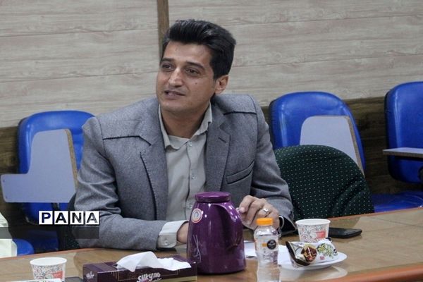 نشست مشترک معاون پرورشی و فرهنگی اداره کل آموزش و پرورش استان بوشهر با تیم بازرسی ستاد مبارزه با مواد مخدر کشور