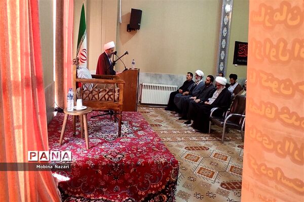 همایش فعالان فرهنگی، سیاسی و اجتماعی در قرچک