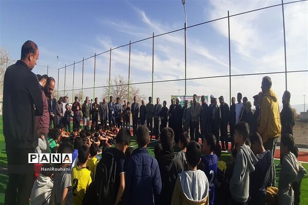 افتتاحیه ی چمن مصنوعی روستای ارغا ی خلیل اباد