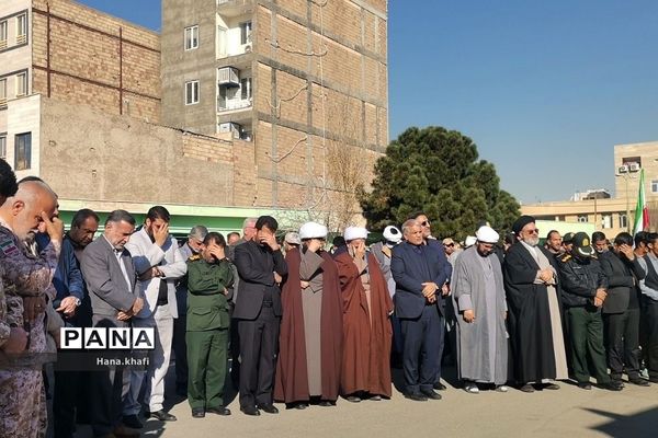 مراسم ابراز انزجار و محکومیت حمله تروریستی گلزار شهدای کرمان