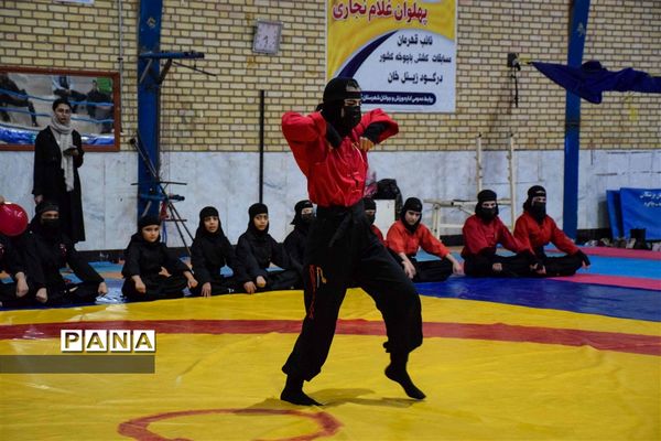 برگزاری همایش رزمی دختران کونگ‌فوکار شهرستان گرمه