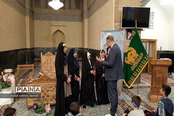 محفل انس با قرآن کریم در محل  دارالقرآن کریم استان قدس رضوی