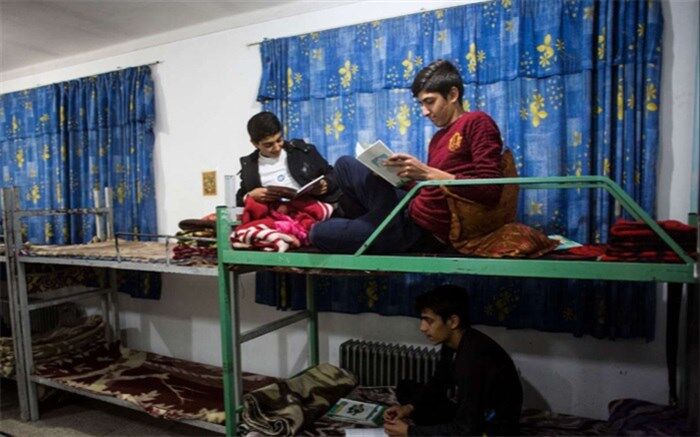 ‌احداث مدارس شبانه‌روزی با اولویت جذب دانش‌آموزان عشایری