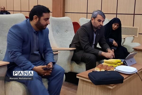سلسله جلسات نشست‌ با مدیران مناطق ۲۱ گانه شهرستان‌های استان تهران در منطقه دماوند