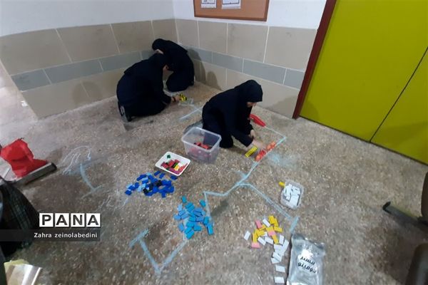 آیین افتتاحیه مسابقات رویش در دبیرستان هیات امنایی بهرام رزمی ناحیه ۱