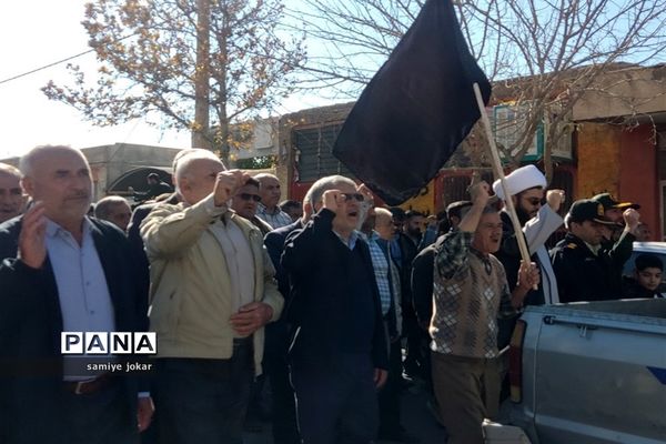 راهپیمایی مردم شهرستان سروستان در محکومیت حادثه تروریستی گلزار شهدای کرمان