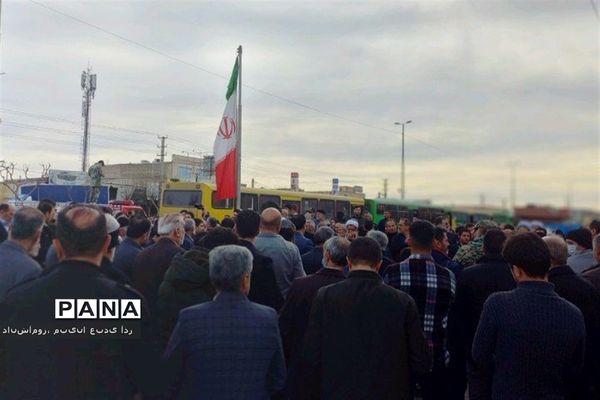 راهپیمایی پرشور مردم بخش گلستان شهرستان بهارستان