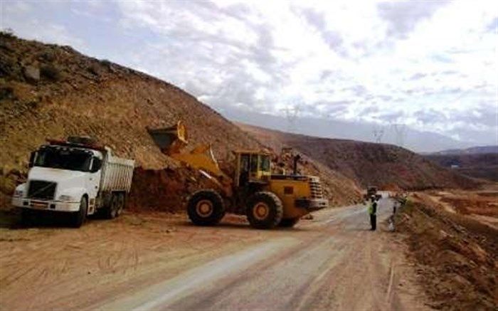 شانه‌سازی و تعریض محورهای مواصلاتی زرین دشت به زودی انجام می‌شود