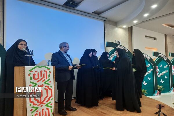 تقدیر از دانش‌آموزان افتخارآفرین تربت جام در جشنواره کشوری بهیندخت