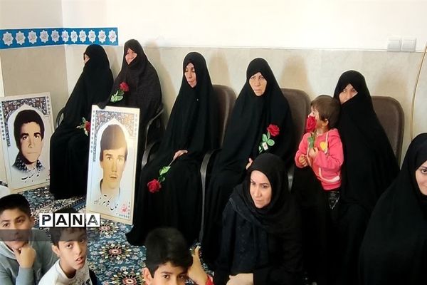 مراسم یادبود سردار شهید حاج قاسم سلیمانی در مدارس شهرستان میبد