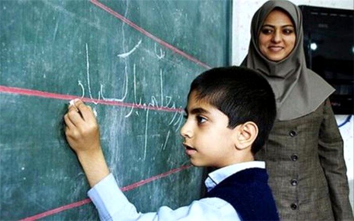 رتبه بندی قدم مثبتی در جهت احقاق حق معلمان بود