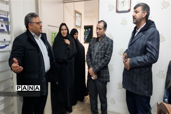 دیدار معاون پرورشی  وزارت آموزش و پرورش با کارشناسان سازمان دانش‌آموزی استان