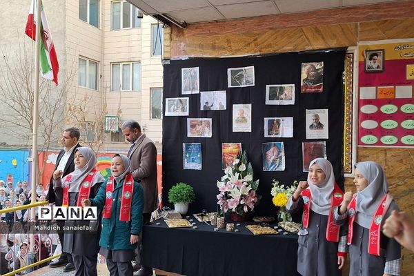 مراسم بزرگداشت شهدای دانش‌آموز حادثه کرمان در ناحیه دو شهرری