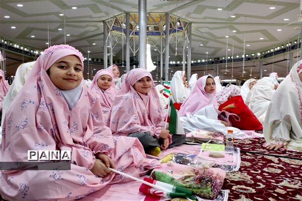 جشن عبادت و بندگی دانش‌آموزان آموزش و پرورش ناحیه یک اراک