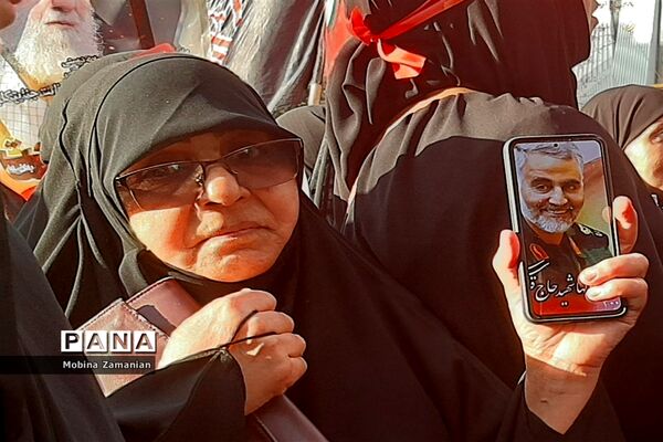 تشییع پیکر مطهر شهدای حادثه تروریستی کرمان