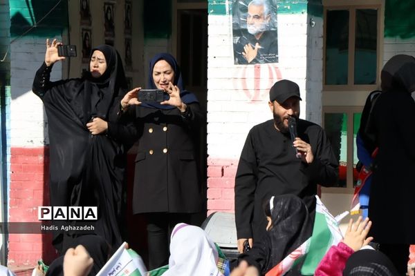 مراسم یابود شهدای حادثه تروریستی کرمان در ناحیه یک بهارستان