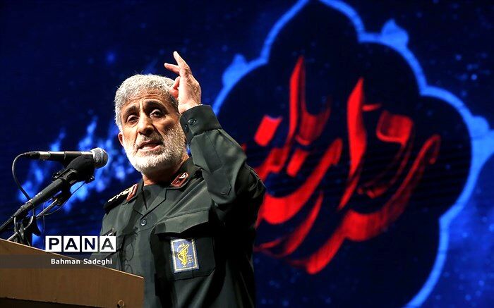 دشمن با ترور فرماندهان مقاومت به دنبال کاهش شکست سنگین خود است