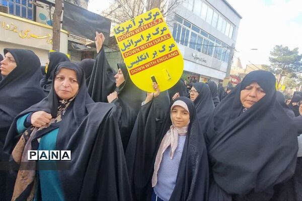 خروش انقلابی مردم ورامین در محکومیت از عملیات تروریستی کرمان