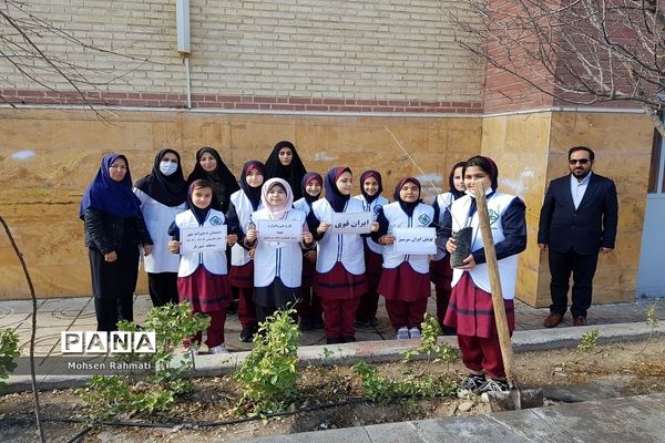 پویش ملی کاشت یک میلیارد درخت در مدارس شهریار