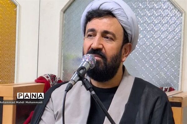 آیین بزرگداشت شهدای حمله تروریستی کرمان در فشافویه