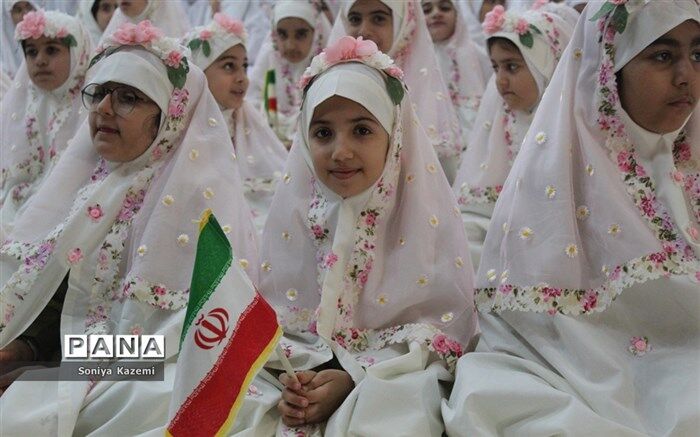 جشن تکلیف یک میلیون و 400 هزار دانش‌آموز تا پایان امسال برگزار می‌شود