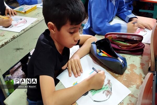 مراسم یادبود شهدای دانش‌آموز حادثه تروریستی کرمان در دبستان امام حسین (ع)ملارد