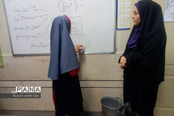 بازدید و ارزیابی کلاس‌های درس پایه ششم در آموزش و پرورش رودهن