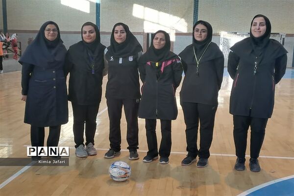 مسابقات فوتسال دانش‌آموزان دختر بافق