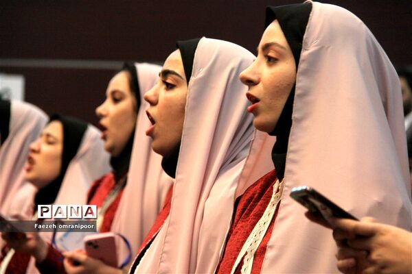 آئین اختتامیه جشنواره سرود و هنرهای نمایشی دانشجومعلمان دانشگاه‌های فرهنگیان سراسرکشور در قزوین
