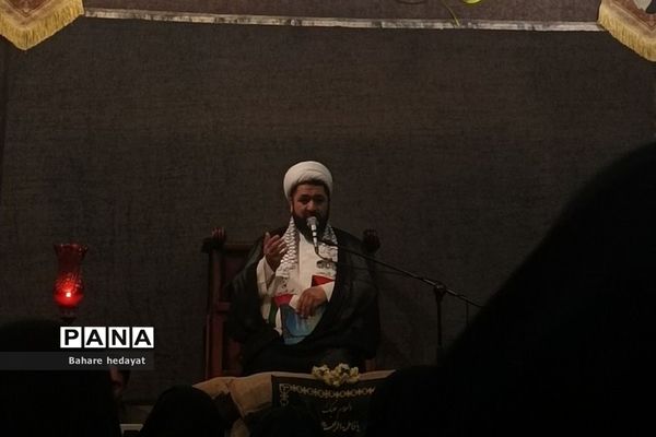 اجتماع بزرگ بانوان فاطمی و دختران سلیمانی در قرچک