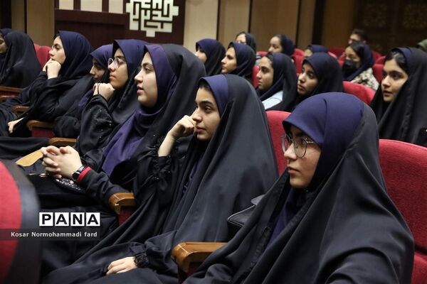 افتتاحیه چهل و دومین دوره جشنواره فرهنگی، هنری امیدفردا در اسلامشهر