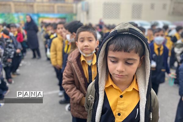 مراسم هفتم شهدای کرمان در دبستان دکتر محمدحسین کیهانی ناحیه یک شهرری